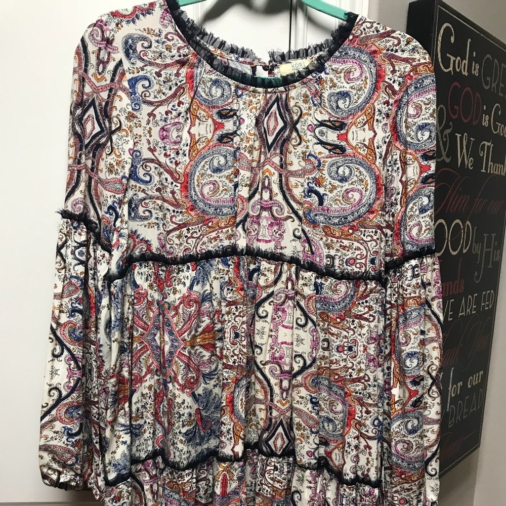 Floral dress with lace/ruffle detailing